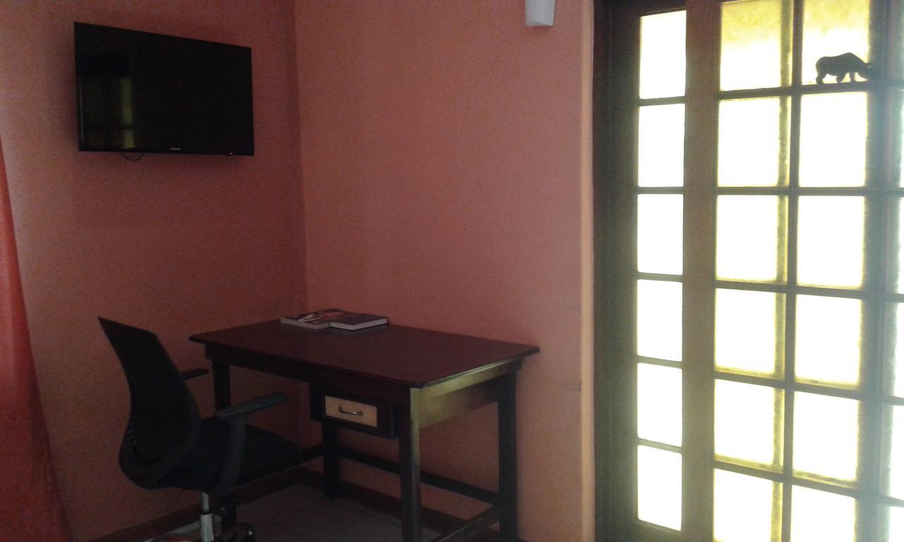 Larissa Hotel Maun Luaran gambar
