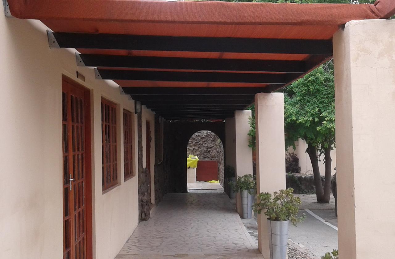 Larissa Hotel Maun Luaran gambar